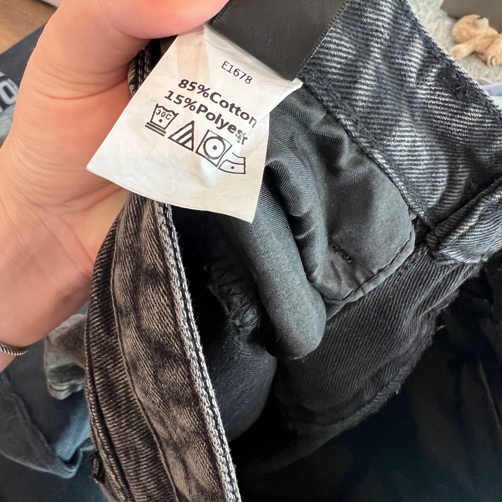 Shein ~ Shorts - Picture 5 of 5